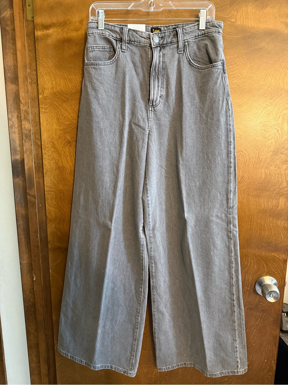 Lee High-Rise Slouch Jeans in Light Gray